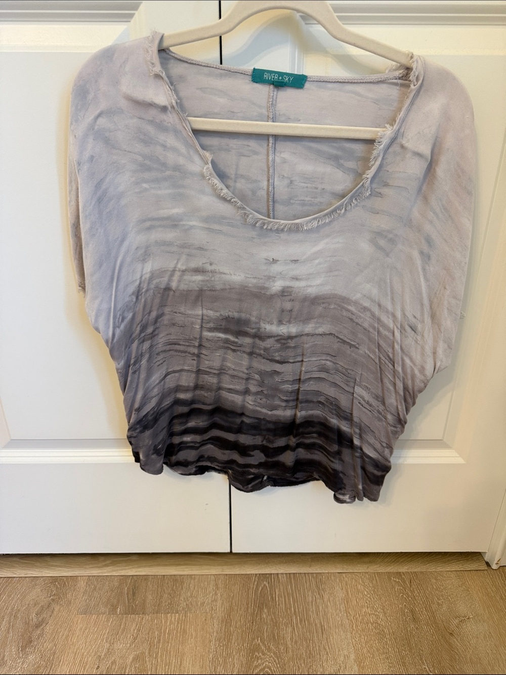 River + Sky Gray Ombre Short Sleeve Tunic Top